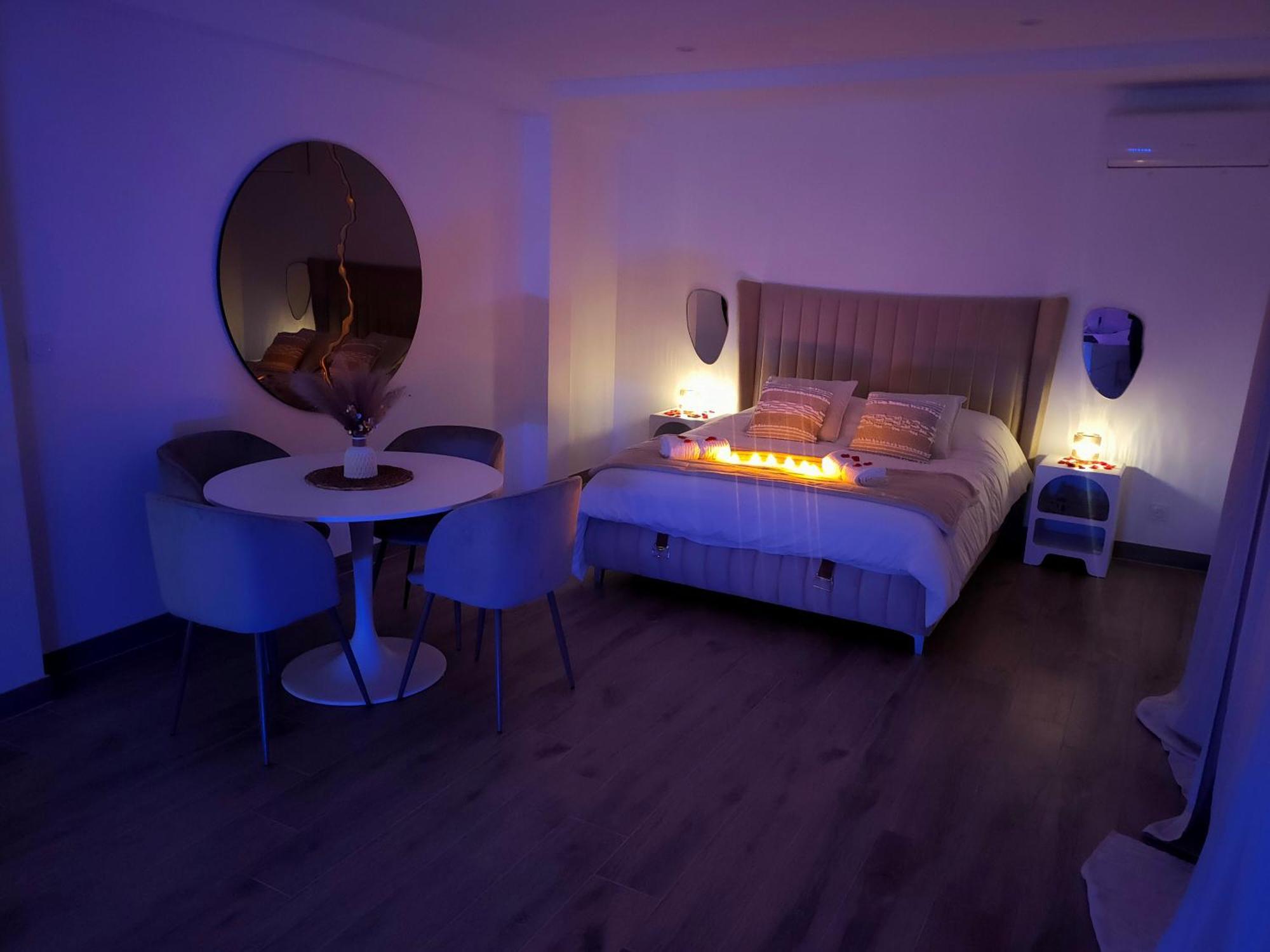 Love Room - Cocon Room - Toulon - Ollioules Eksteriør billede