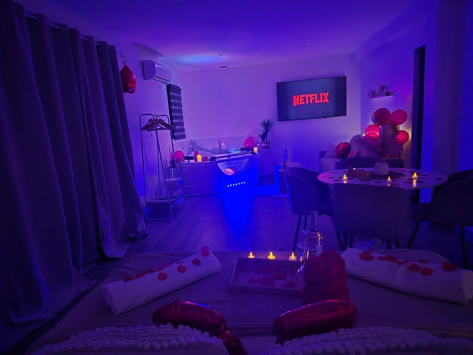 Love Room - Cocon Room - Toulon - Ollioules Eksteriør billede